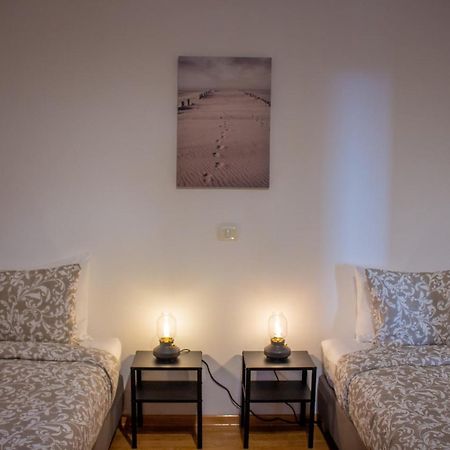 Ferienwohnung Seaview Heights Izola Exterior foto